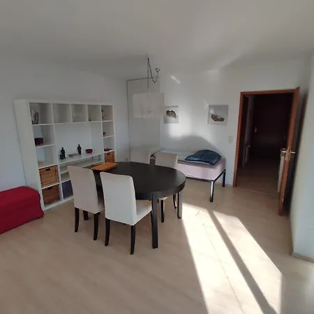 Workation Nature View Mit Balkon, Indoor Pool, Kueche Tiefgarage Auf Anfrage *