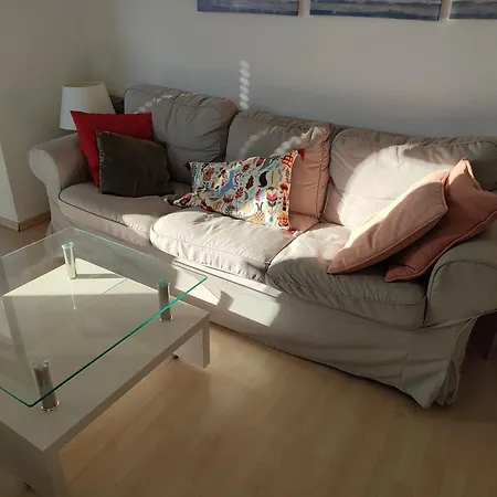 Workation Nature View Mit Balkon, Indoor Pool, Küche Tiefgarage Auf Anfrage Apartment Wiesbaden