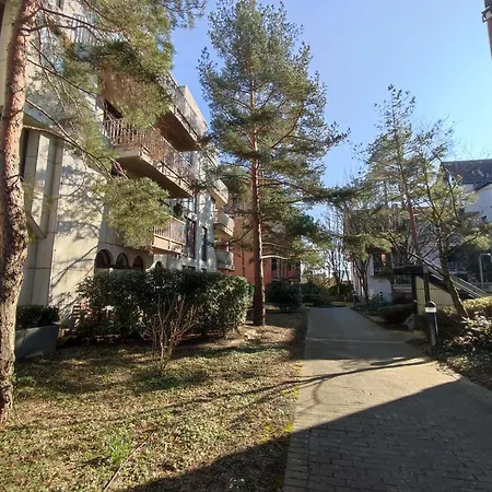 Workation Nature View Mit Balkon, Indoor Pool, Küche Tiefgarage Auf Anfrage Wiesbaden