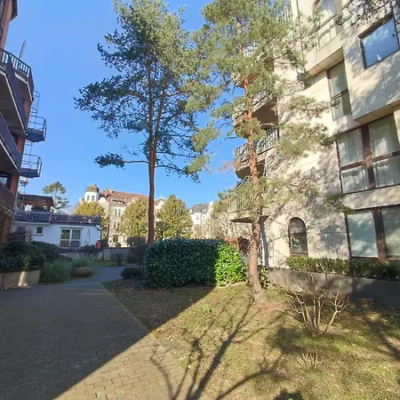 Workation Nature View Mit Balkon, Indoor Pool, Kueche Tiefgarage Auf Anfrage Apartment *