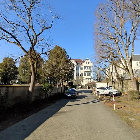 Nature View Mit Balkon, Indoor Pool, Kueche Tiefgarage Auf Anfrage *