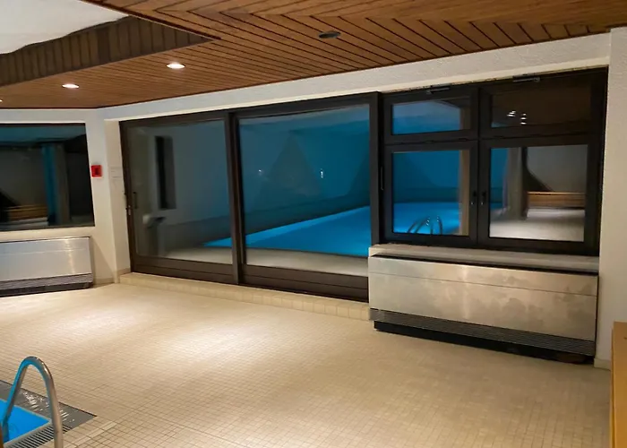 Nature View Mit Balkon, Indoor Pool, Kueche Tiefgarage Auf Anfrage *