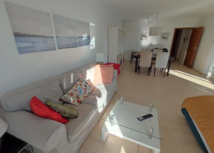 Апартаменты Nature View Mit Balkon, Indoor Pool, Kueche Tiefgarage Auf Anfrage Висбаден