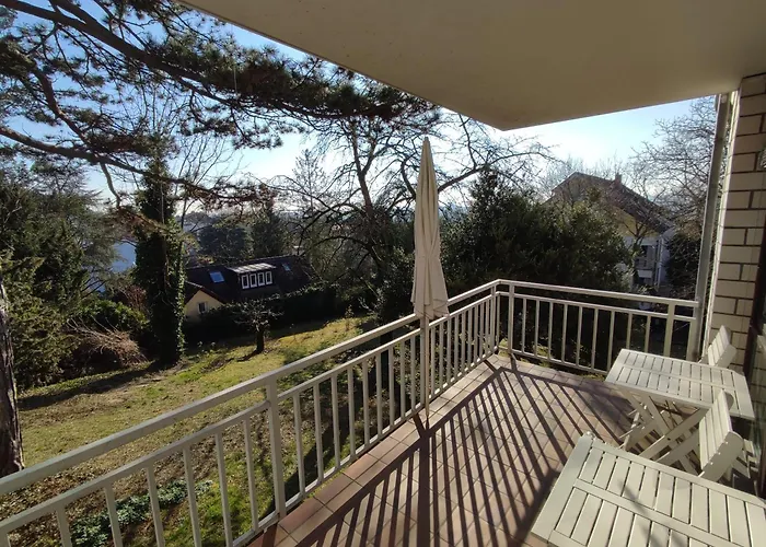 Nature View Mit Balkon, Indoor Pool, Kueche Tiefgarage Auf Anfrage