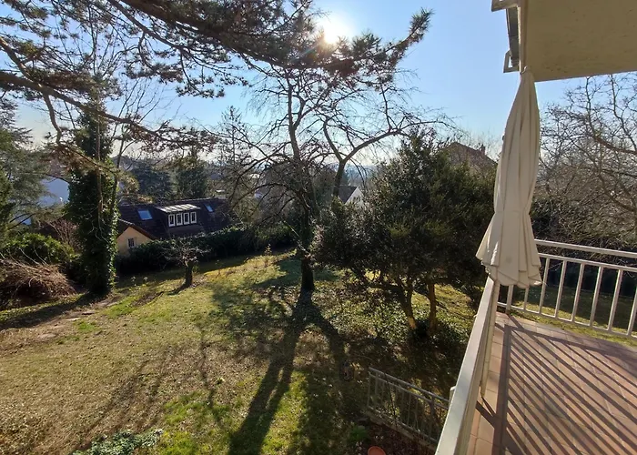 Nature View Mit Balkon, Indoor Pool, Kueche Tiefgarage Auf Anfrage Апартаменты