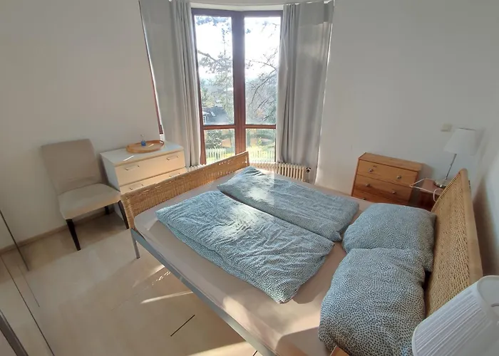 Nature View Mit Balkon, Indoor Pool, Kueche Tiefgarage Auf Anfrage