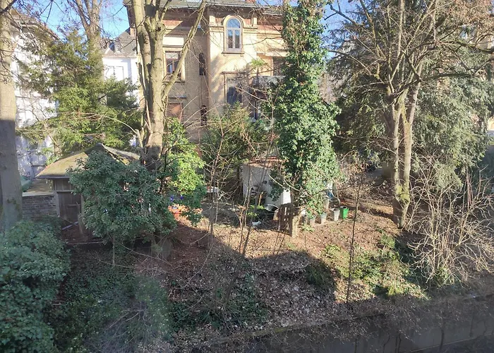 Nature View Mit Balkon, Indoor Pool, Kueche Tiefgarage Auf Anfrage * Висбаден