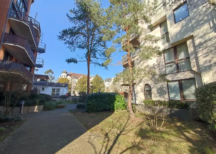 Nature View Mit Balkon, Indoor Pool, Kueche Tiefgarage Auf Anfrage Апартаменты *