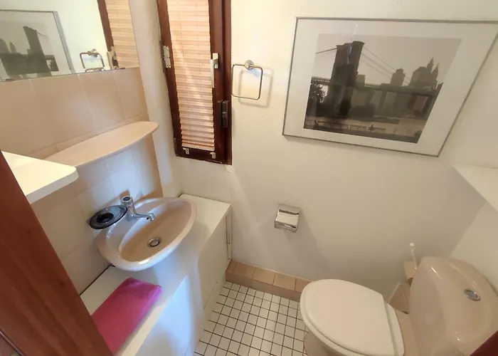 Апартаменты Nature View Mit Balkon, Indoor Pool, Kueche Tiefgarage Auf Anfrage Висбаден