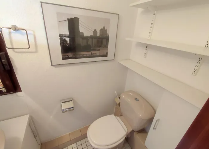 Nature View Mit Balkon, Indoor Pool, Kueche Tiefgarage Auf Anfrage * Висбаден