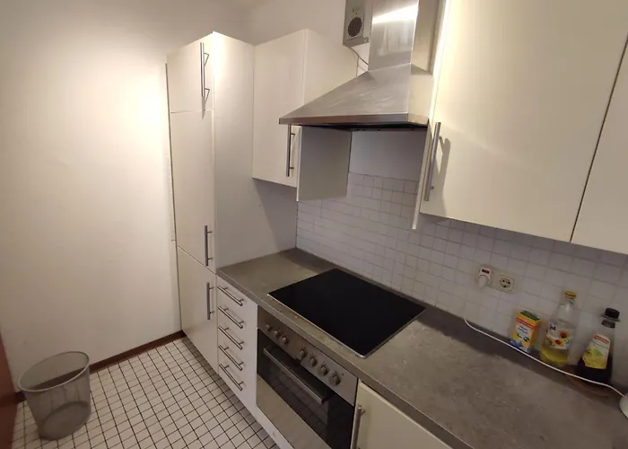 Nature View Mit Balkon, Indoor Pool, Kueche Tiefgarage Auf Anfrage Апартаменты *